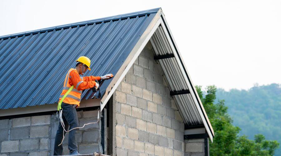 Expert top industrial roofings services in Worley, ID